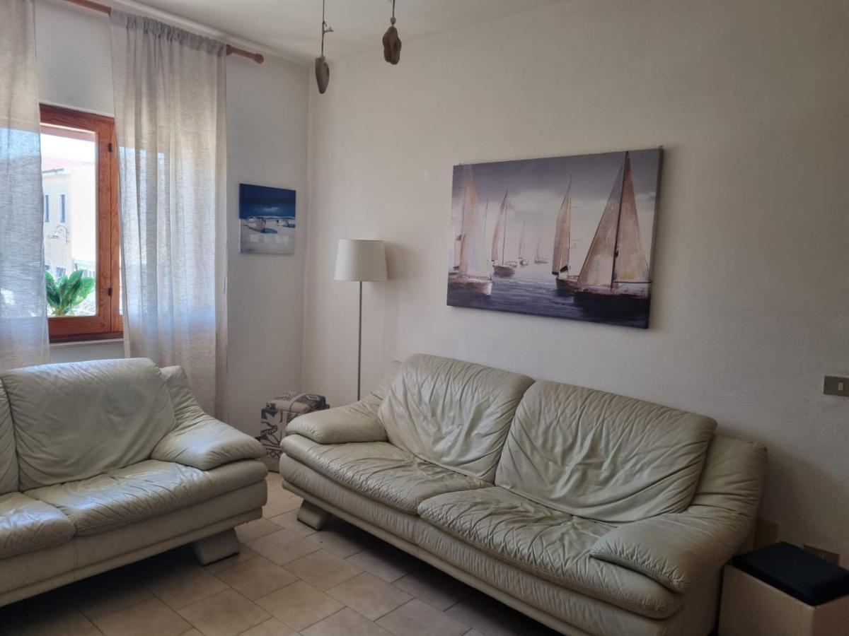 Al Centro Del Paese Villa Santa Teresa Gallura Luaran gambar