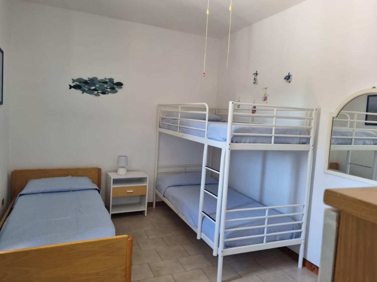 Al Centro Del Paese Villa Santa Teresa Gallura Luaran gambar